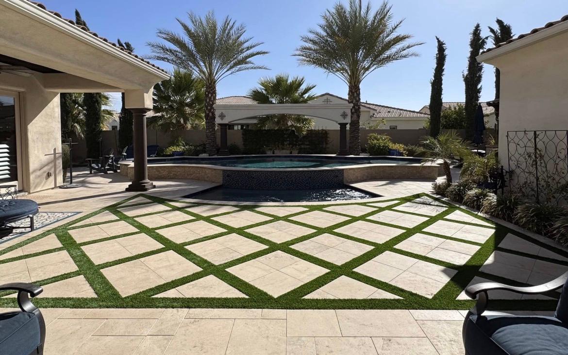 Dog-friendly turf zone with surround